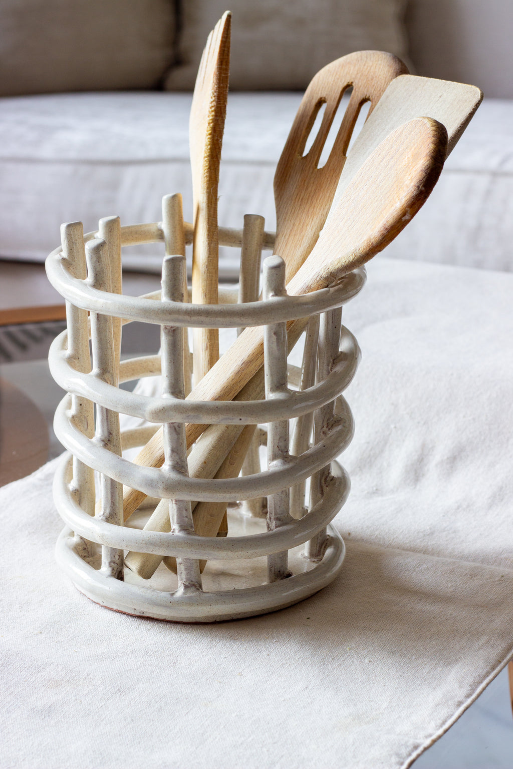 The Mesh Kitchen Organizer